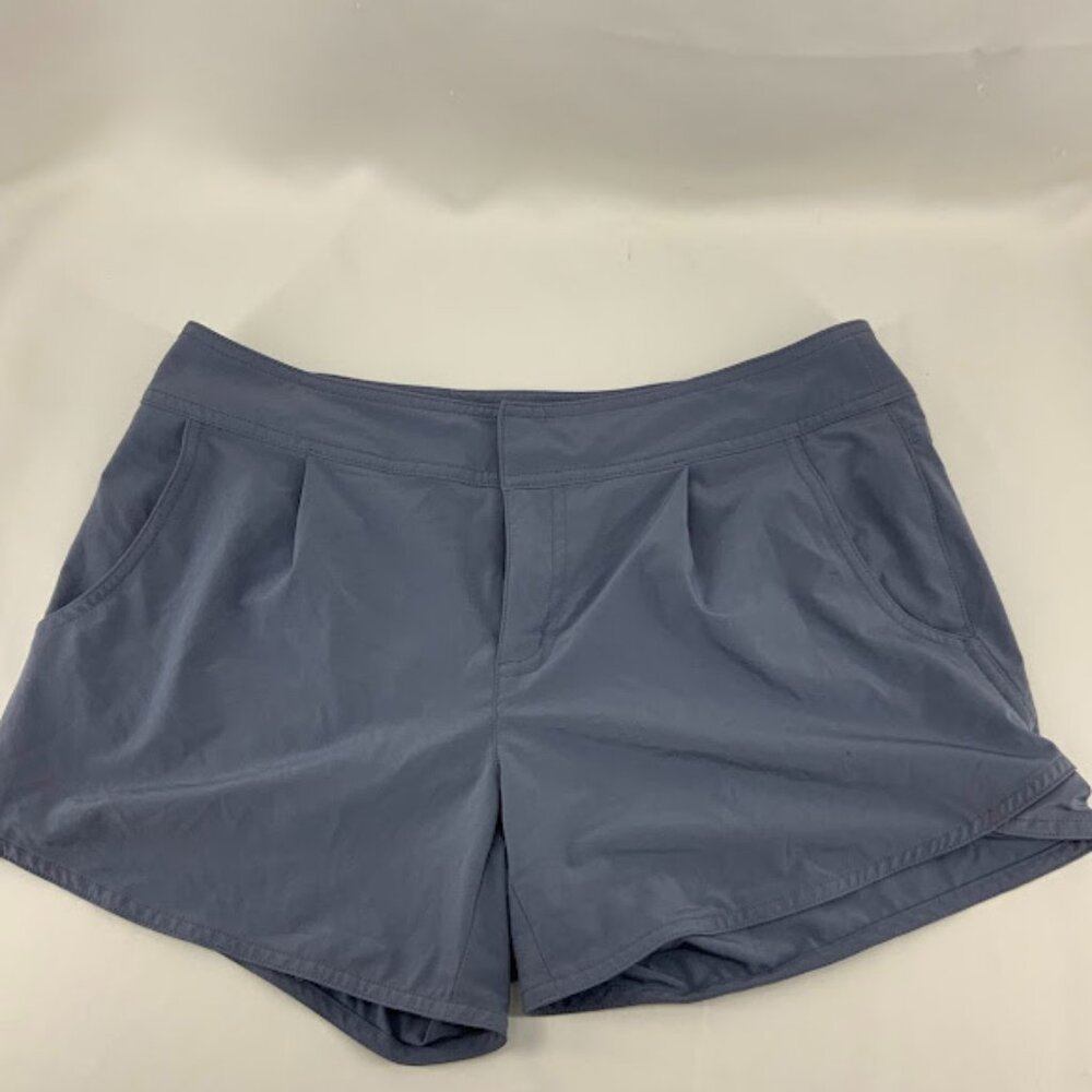 Athleta Wahina Shorts Women's Size 6 Gray #983379 Stretch Zip Pockets New